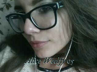 Alice_Woolfy_05