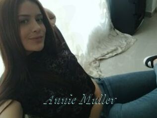 Annie_Muller