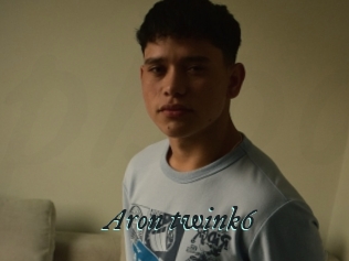 Aron_twink6