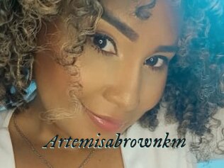 Artemisabrownkm