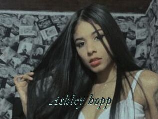 Ashley_hopp