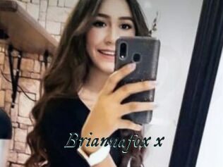 Briannafox_x