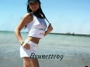 Brunette09