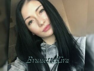 BrunetteKira