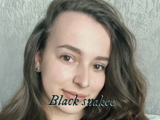 Black_snakee
