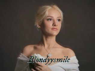 Blondyysmile