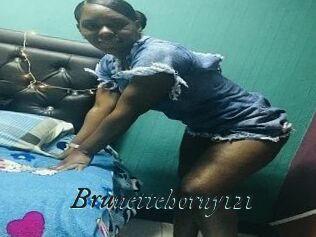 Brunettehorny121