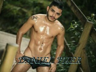 DANIEL_PIIER