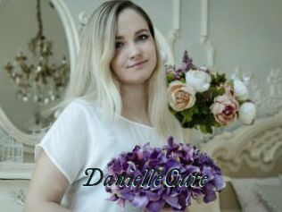 DanielleCute