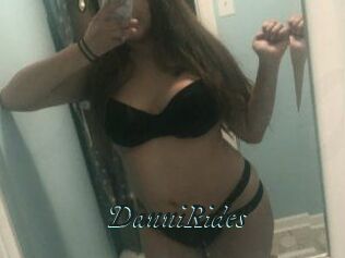 Danni_Rides