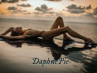 DaphnePie
