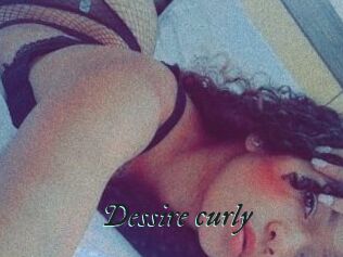 Dessire_curly