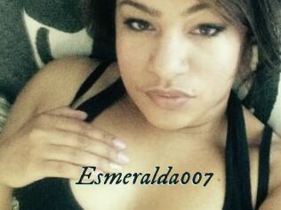 Esmeralda007