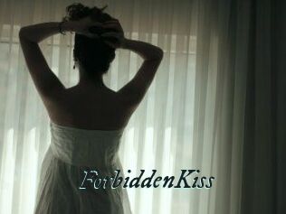 ForbiddenKiss_