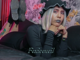 Foxieoneil