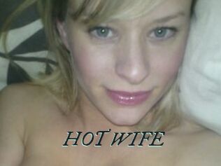 HOT_WIFE
