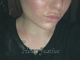 HoneyJustine