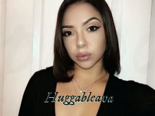 Huggableava