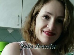 Julia_Benedict