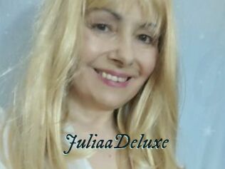 JuliaaDeluxe