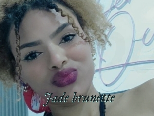 Jade_brunette