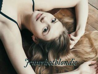 Jennyhotblondie