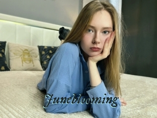 Juneblooming