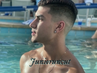 Junioruncut