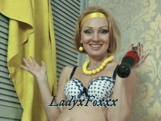 LadyxFoxxx