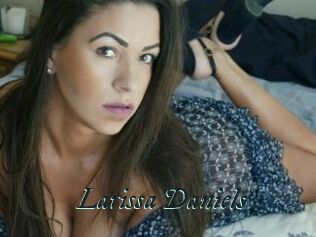 Larissa_Daniels