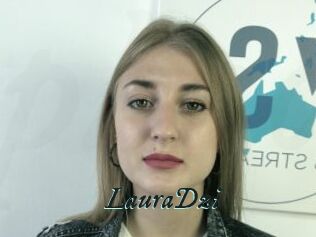 LauraDzi