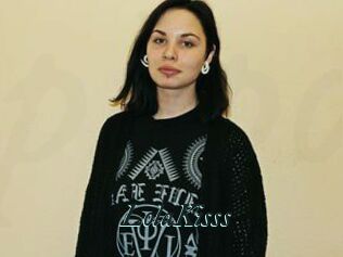 LolaKisss