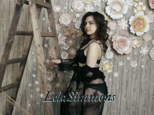LolaSimmons