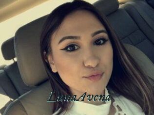 Luna_Avena