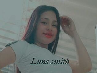 Luna_smith