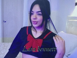 Lara_bennett