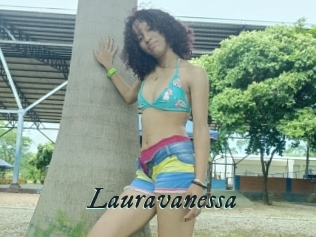 Lauravanessa