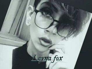 Leyna_fox