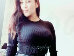 Lia_taylor