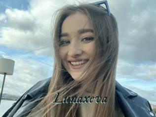 Lunaxeva