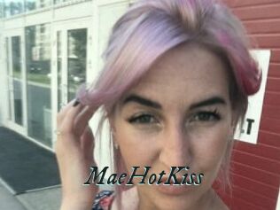 MaeHotKiss