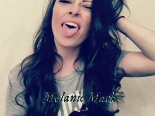 Melanie_Mack