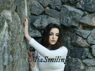 MiaSmiling