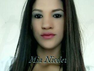 Mia_Nicole1