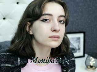 MonikaDan