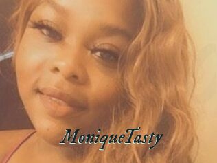 MoniqueTasty
