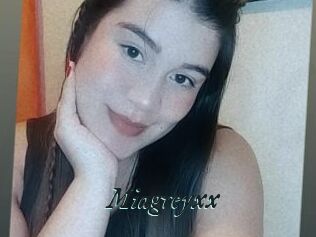 Miagreyxx