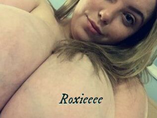 Roxieeee