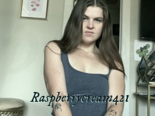 Raspberrycream421