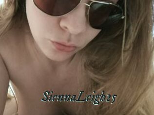 SiennaLeigh25